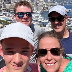 Meet your Posher, Jennifer